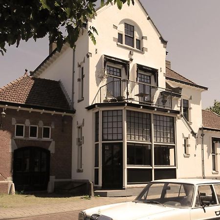 Het Spoorhuis Uithoorn Bed & Breakfast ภายนอก รูปภาพ